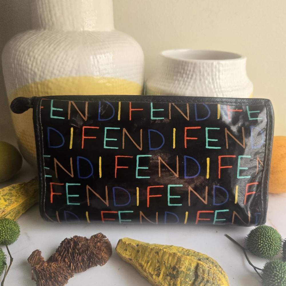 GUC Fendi Multicolor Logo Patent Leather Cosmetic Bag - Picture 2 of 11